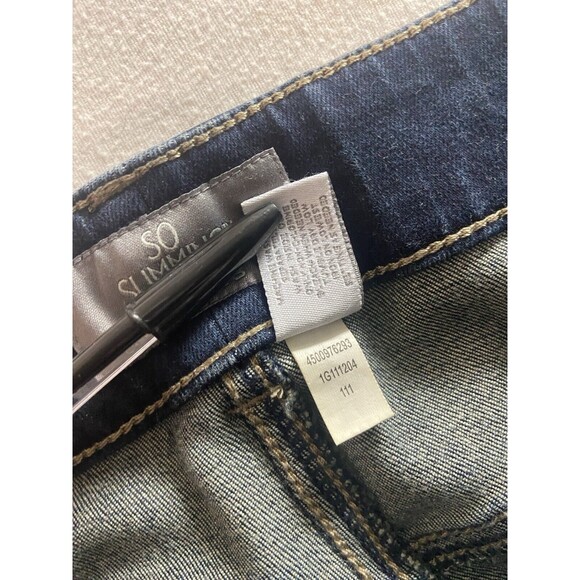 Chicos 2 Jeans Womens Large Short Blue Denim So Slimming 5 Pocket - Picture 5 of 10
